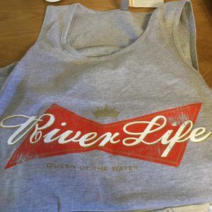 NWT River Life Graphic tank top size large gray with red